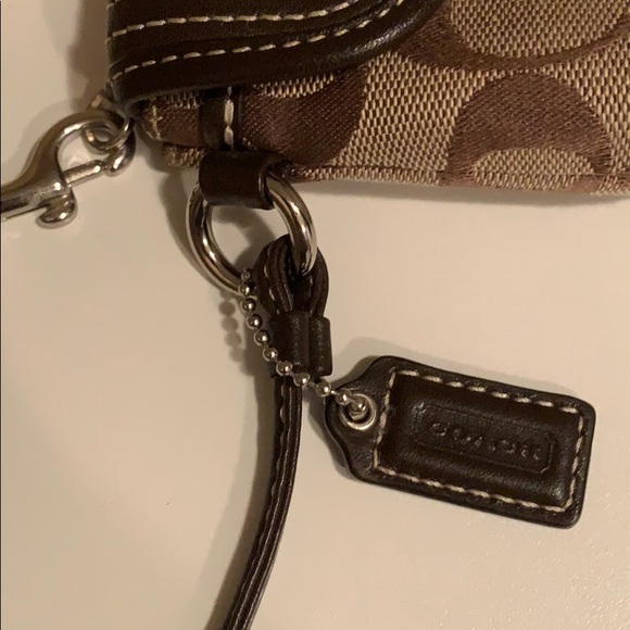 NEVER USED - Coach Wristlet - Picture 7 of 7